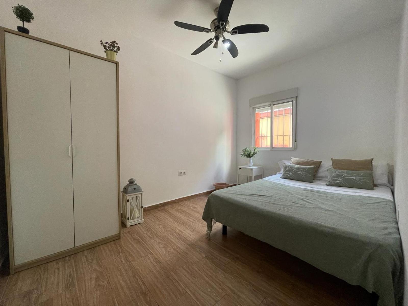 Triana Roomable セビリア エクステリア 写真